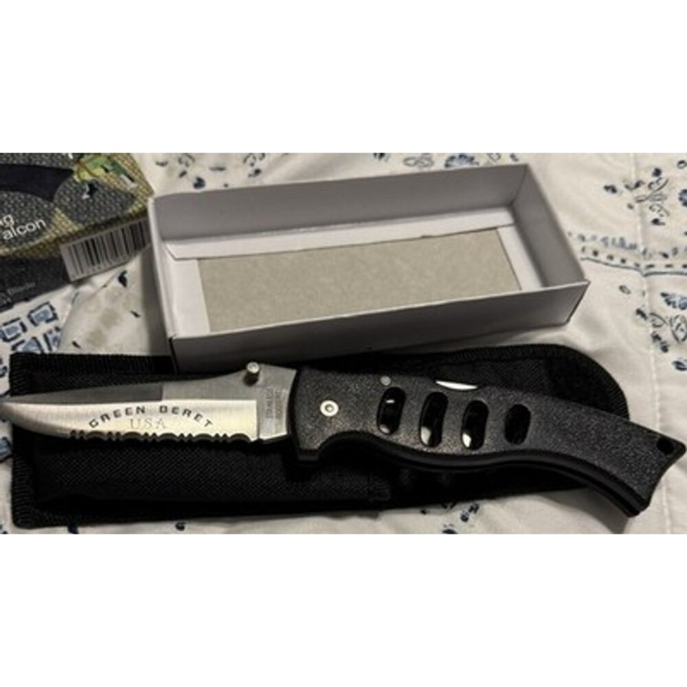 Frost Cutlery Green Beret Folder Knife #15-071B, Serrated Blade, Stainless, NEW